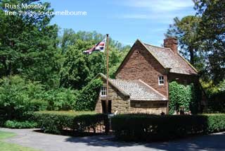 Cooks Cottage Fitzroy Gardens