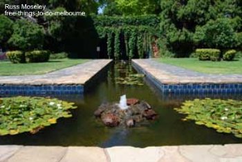 Pioneer Women's Memorial Garden