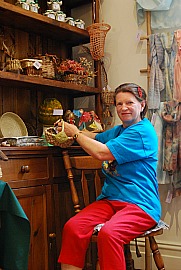 A Plant Craft Cottage volunteer